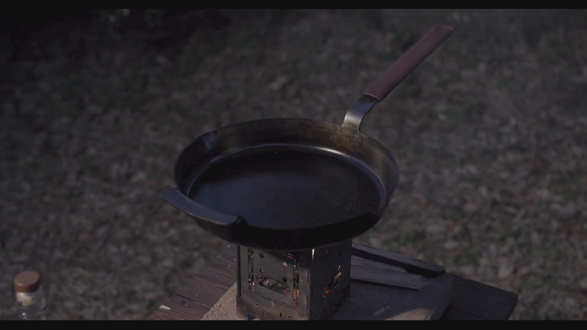 Load video: Cooking with Cast Away Carbon Steel Pans